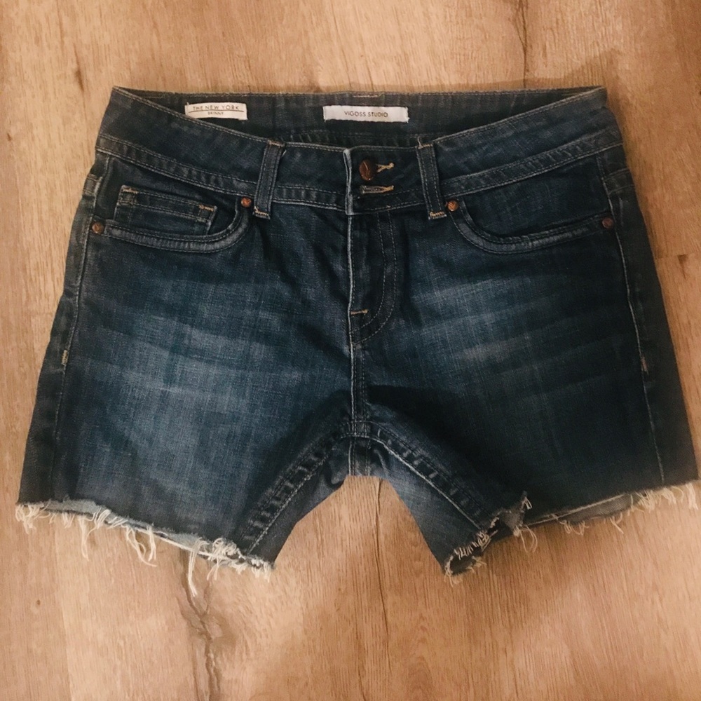 Vigoss cut off shorts